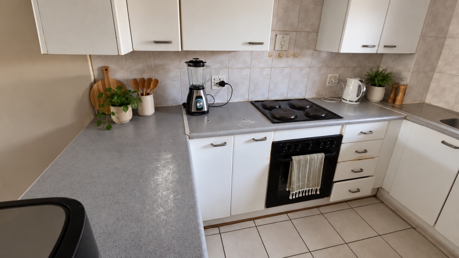 3 Bedroom Property for Sale in Langenhovenpark Free State